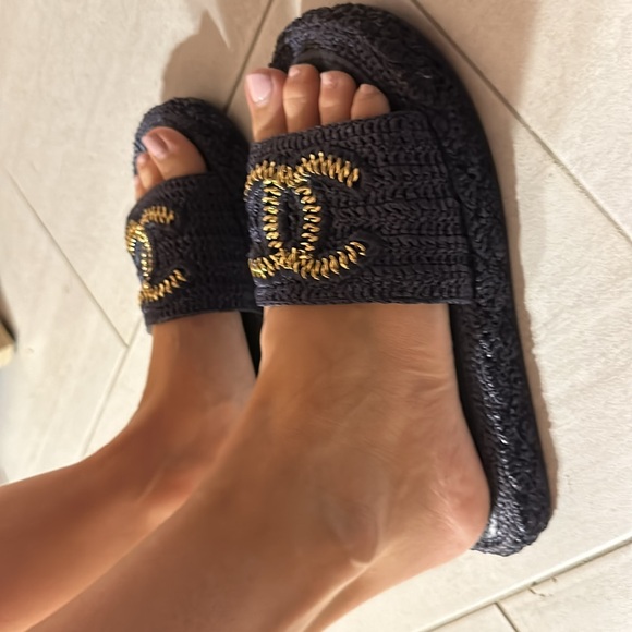 Chanel Interlocking CC Logo Straw Espadrilles Size: 8.5 EU 39 - Picture 15 of 16